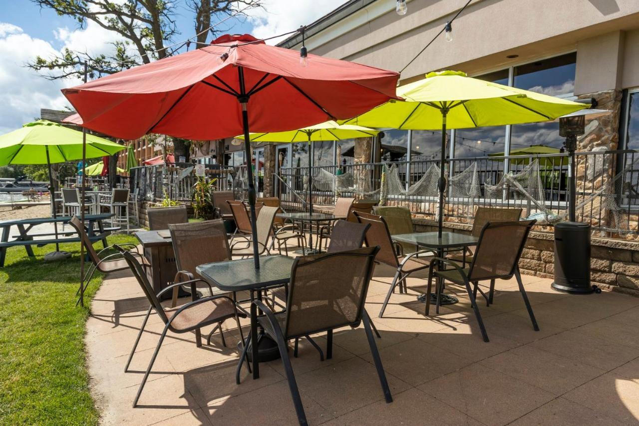 Holiday Inn Detroit Lakes By Ihg Εξωτερικό φωτογραφία
