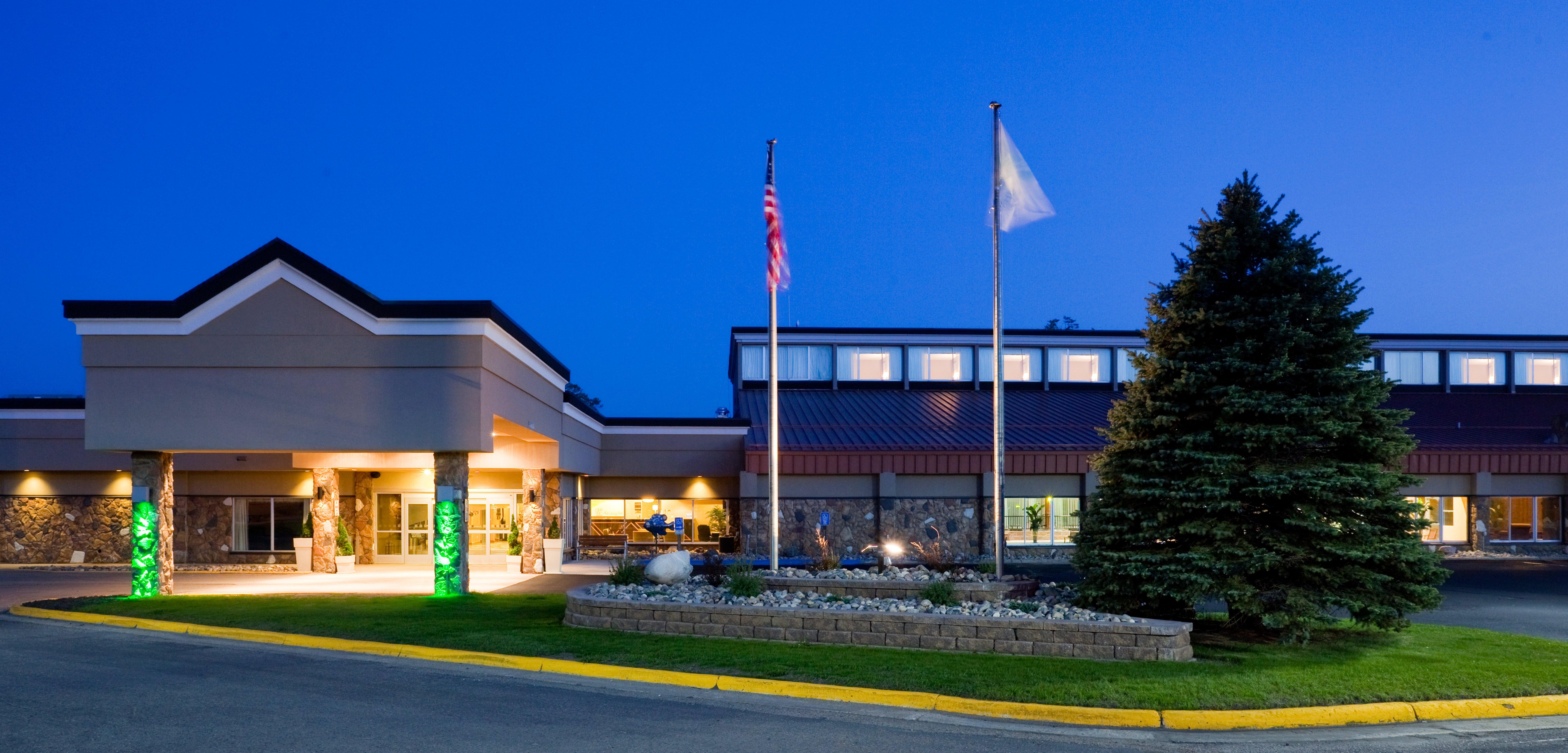 Holiday Inn Detroit Lakes By Ihg Εξωτερικό φωτογραφία