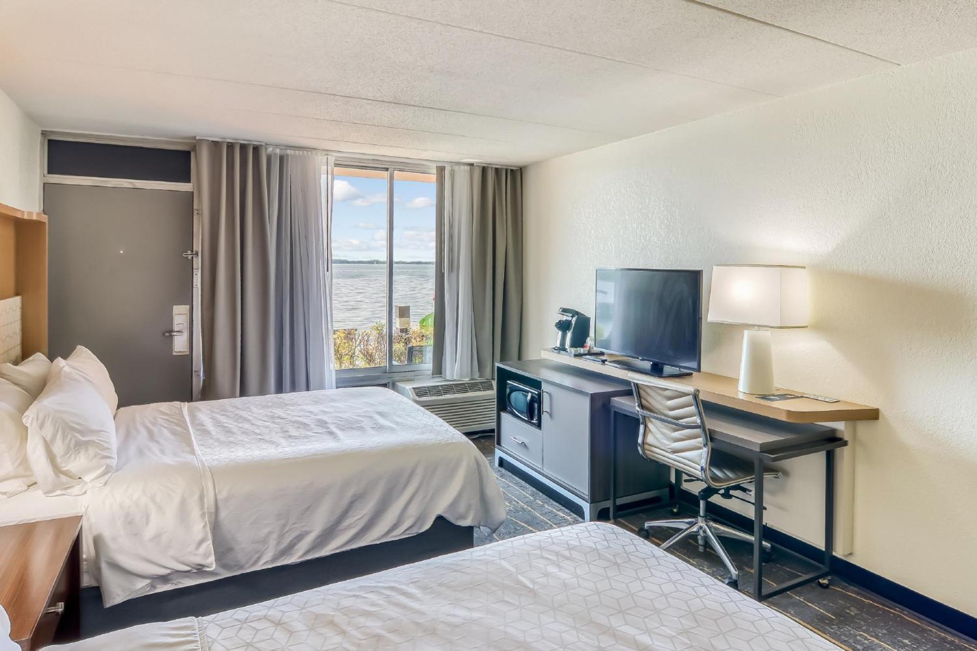 Holiday Inn Detroit Lakes By Ihg Εξωτερικό φωτογραφία